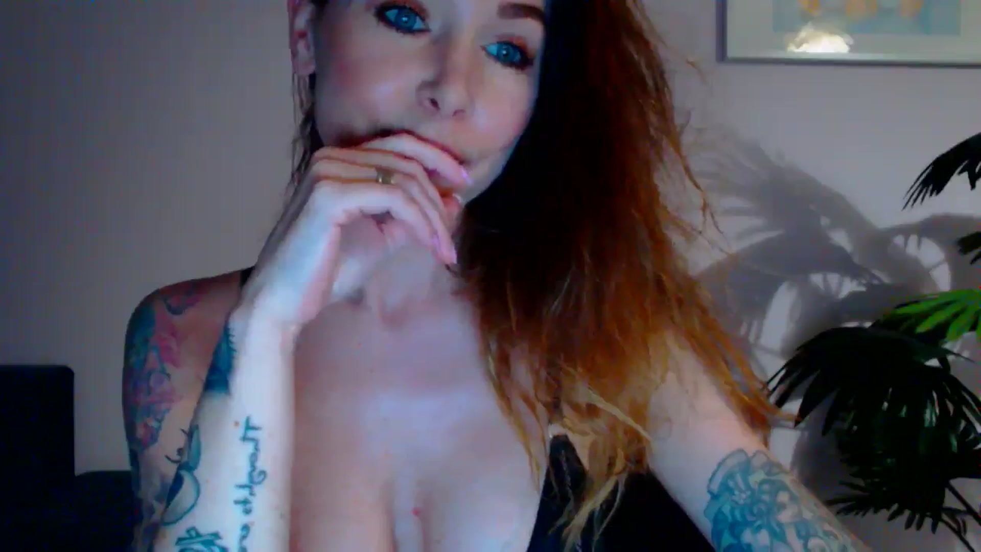 Gallery image thumbnail from Delilah_sweet's myfreecams stream on, 05/22/2024, 17:00 image 6 of 20