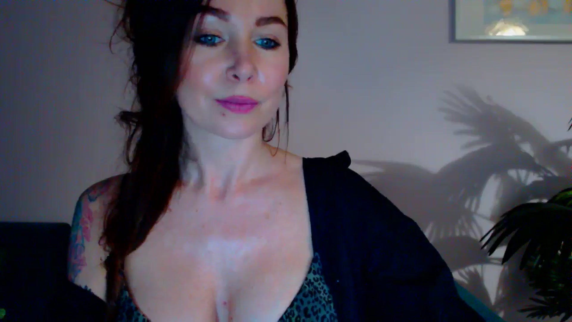 Gallery image thumbnail from Delilah_sweet's myfreecams stream on, 05/23/2024, 15:14 image 6 of 20