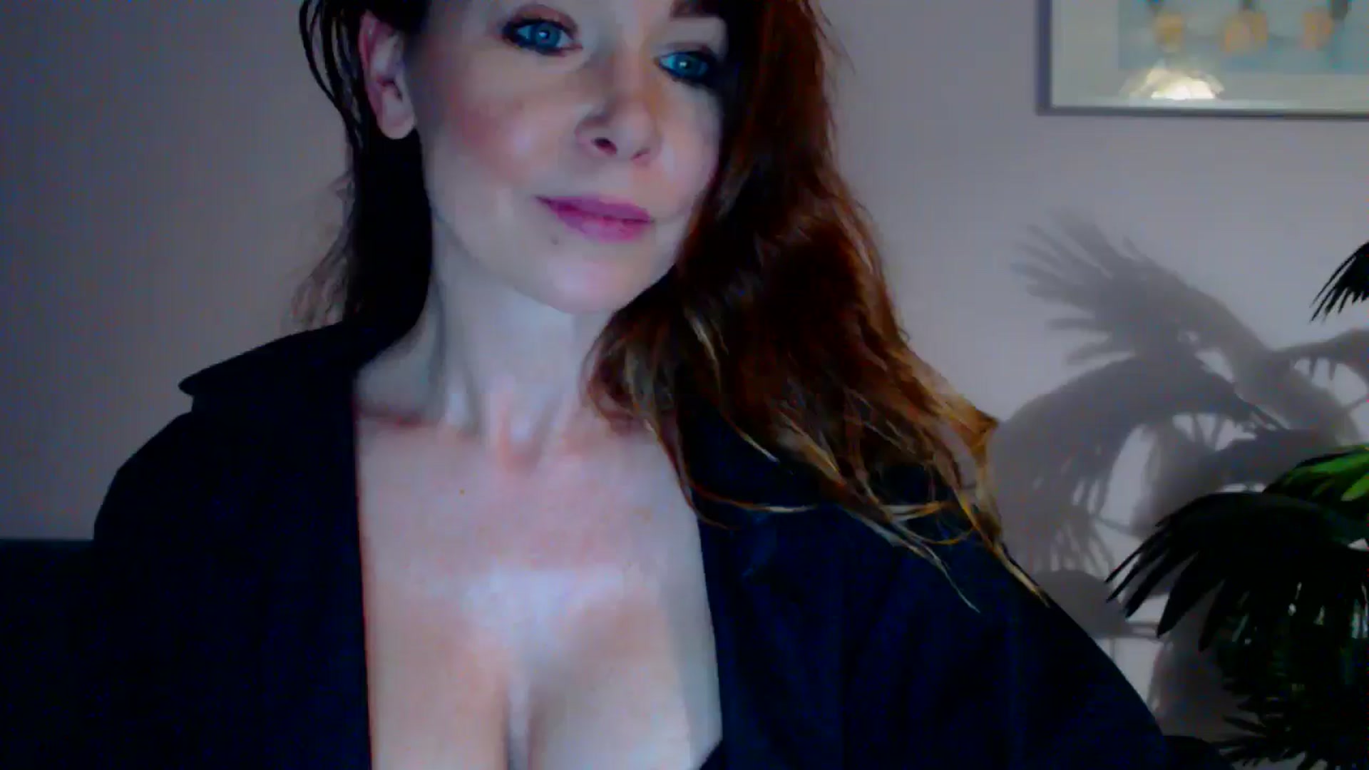 Gallery image thumbnail from Delilah_sweet's myfreecams stream on, 05/27/2024, 16:05 image 18 of 20