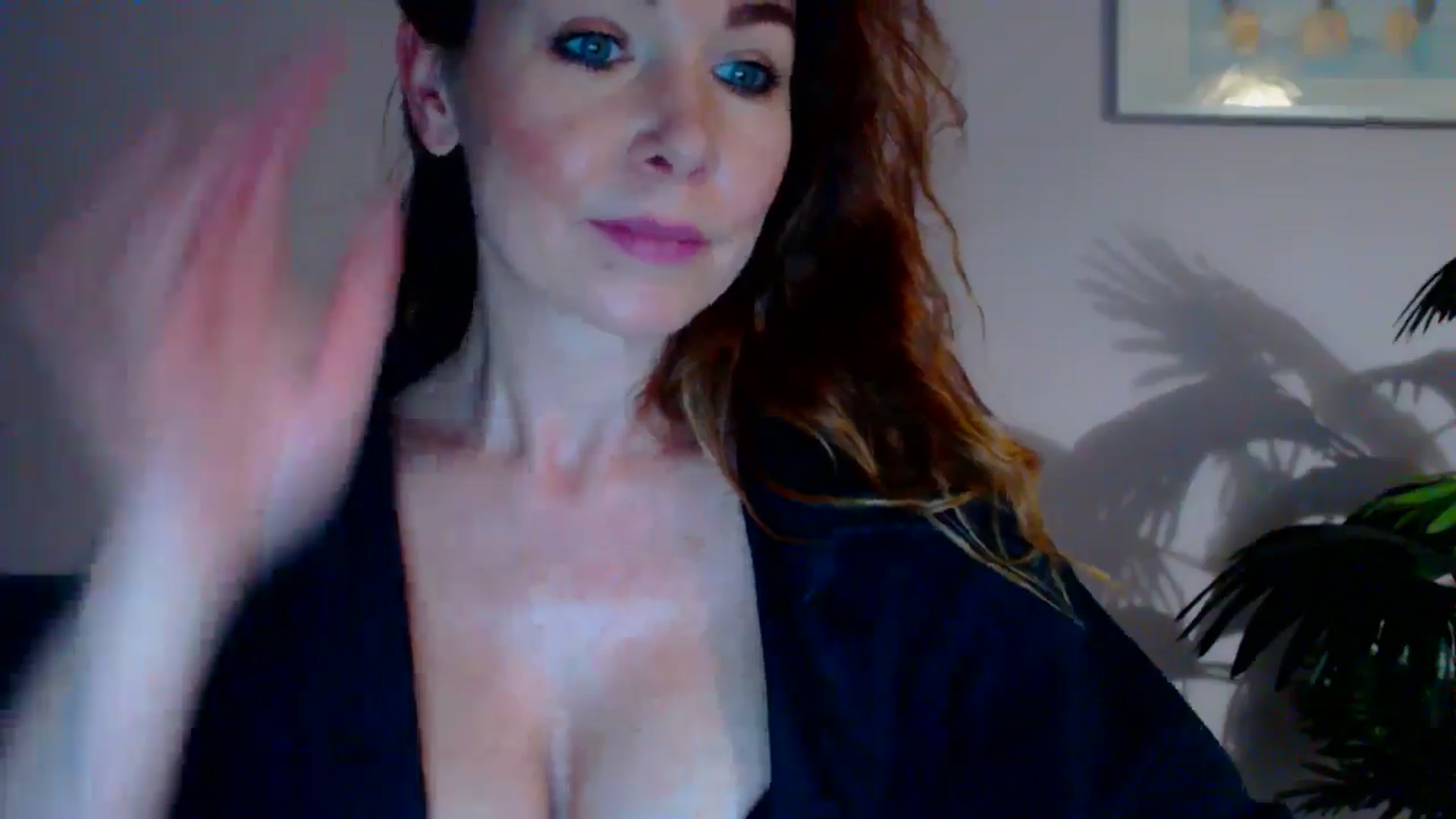 Gallery image thumbnail from Delilah_sweet's myfreecams stream on, 05/27/2024, 16:05 image 17 of 20