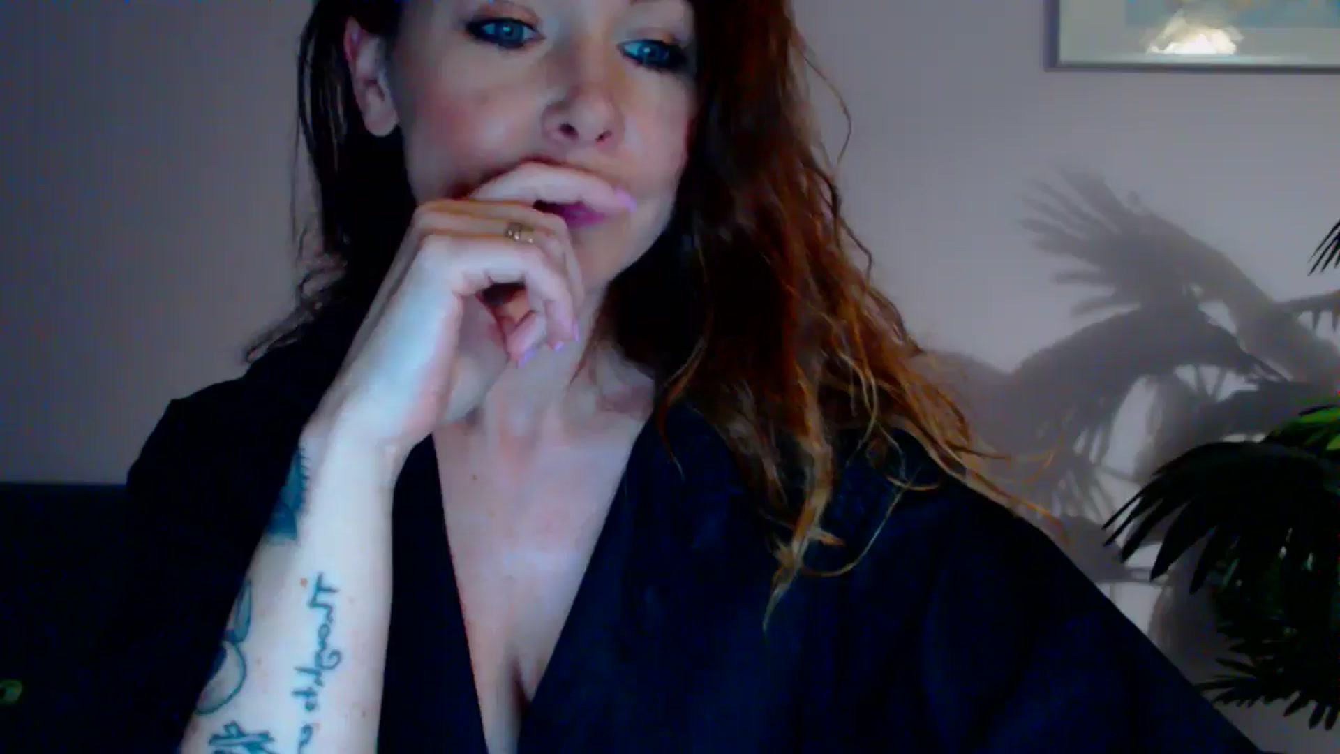 Gallery image thumbnail from Delilah_sweet's myfreecams stream on, 05/27/2024, 16:40 image 17 of 20
