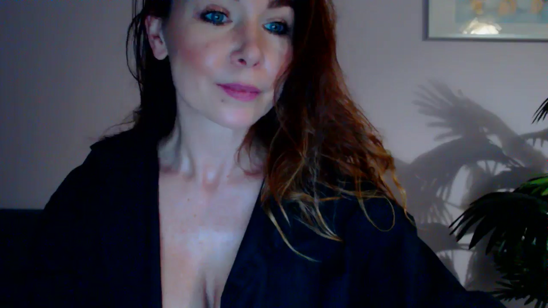 Gallery image thumbnail from Delilah_sweet's myfreecams stream on, 05/27/2024, 16:40 image 8 of 20
