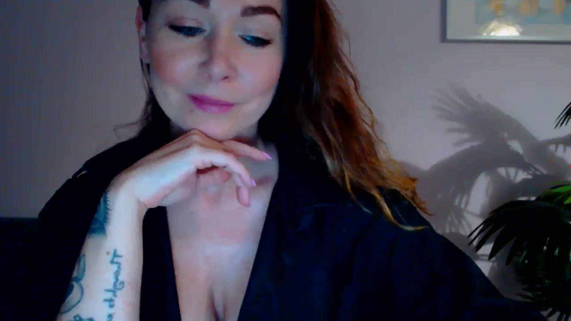 Gallery image thumbnail from Delilah_sweet's myfreecams stream on, 05/27/2024, 16:40 image 9 of 20