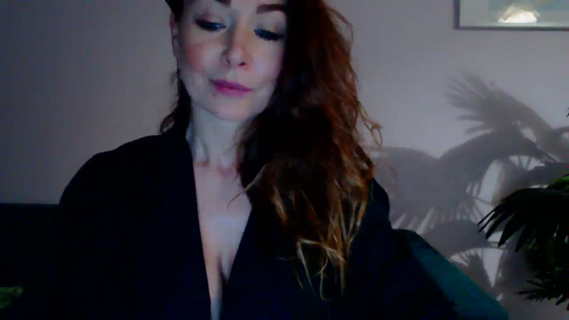 Gallery image thumbnail from Delilah_sweet's myfreecams stream on, 05/27/2024, 17:15 image 14 of 20