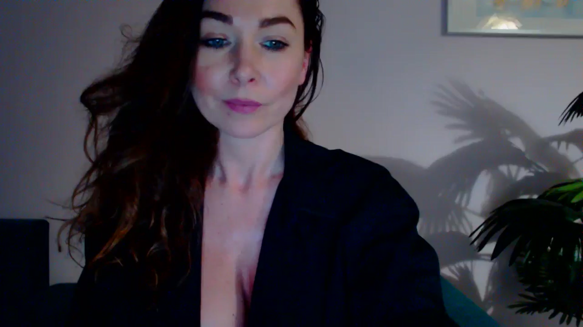 Gallery image thumbnail from Delilah_sweet's myfreecams stream on, 05/27/2024, 17:36 image 4 of 20