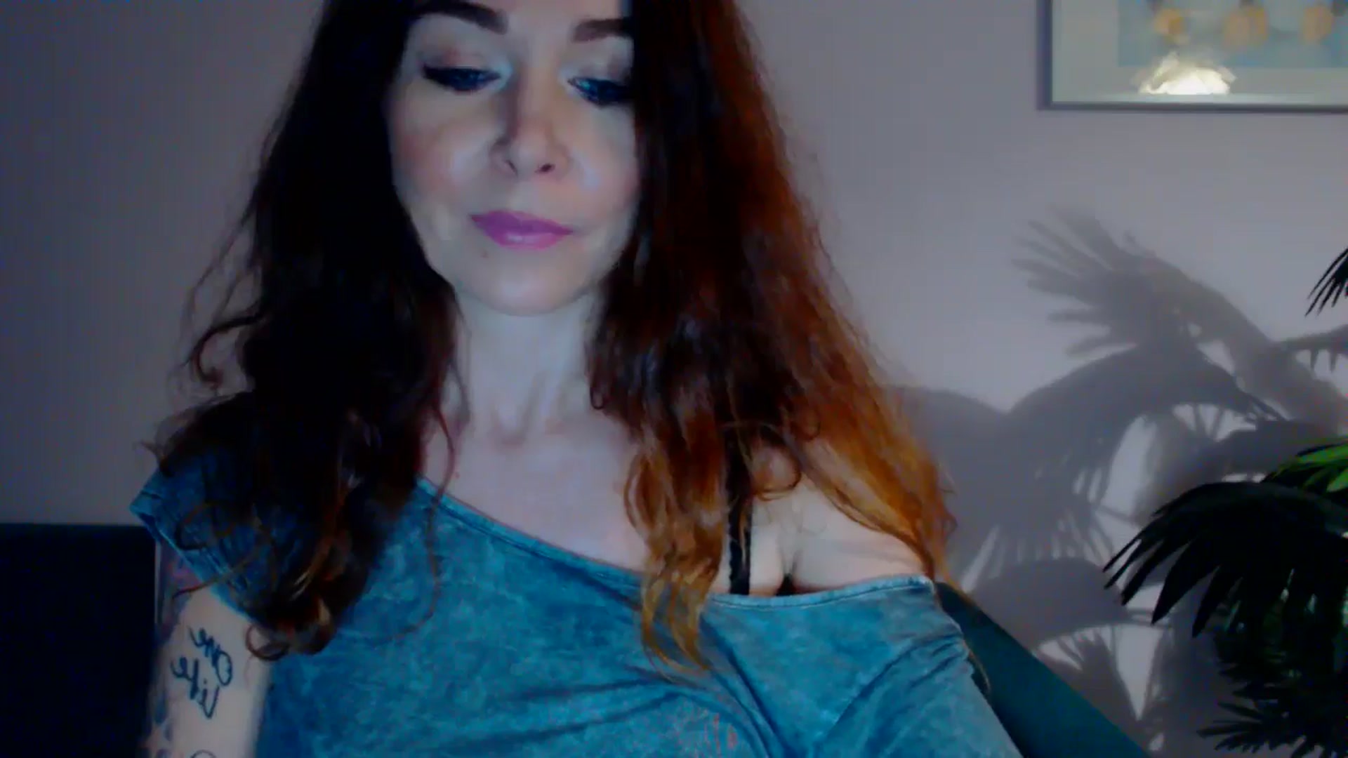 Gallery image thumbnail from Delilah_sweet's myfreecams stream on, 05/28/2024, 15:02 image 18 of 20