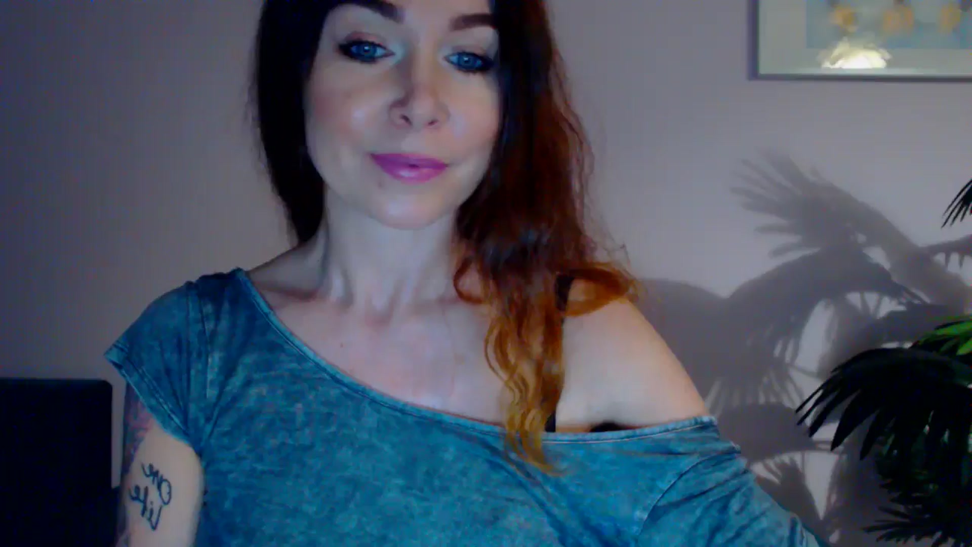 Gallery image thumbnail from Delilah_sweet's myfreecams stream on, 05/28/2024, 15:38 image 2 of 20
