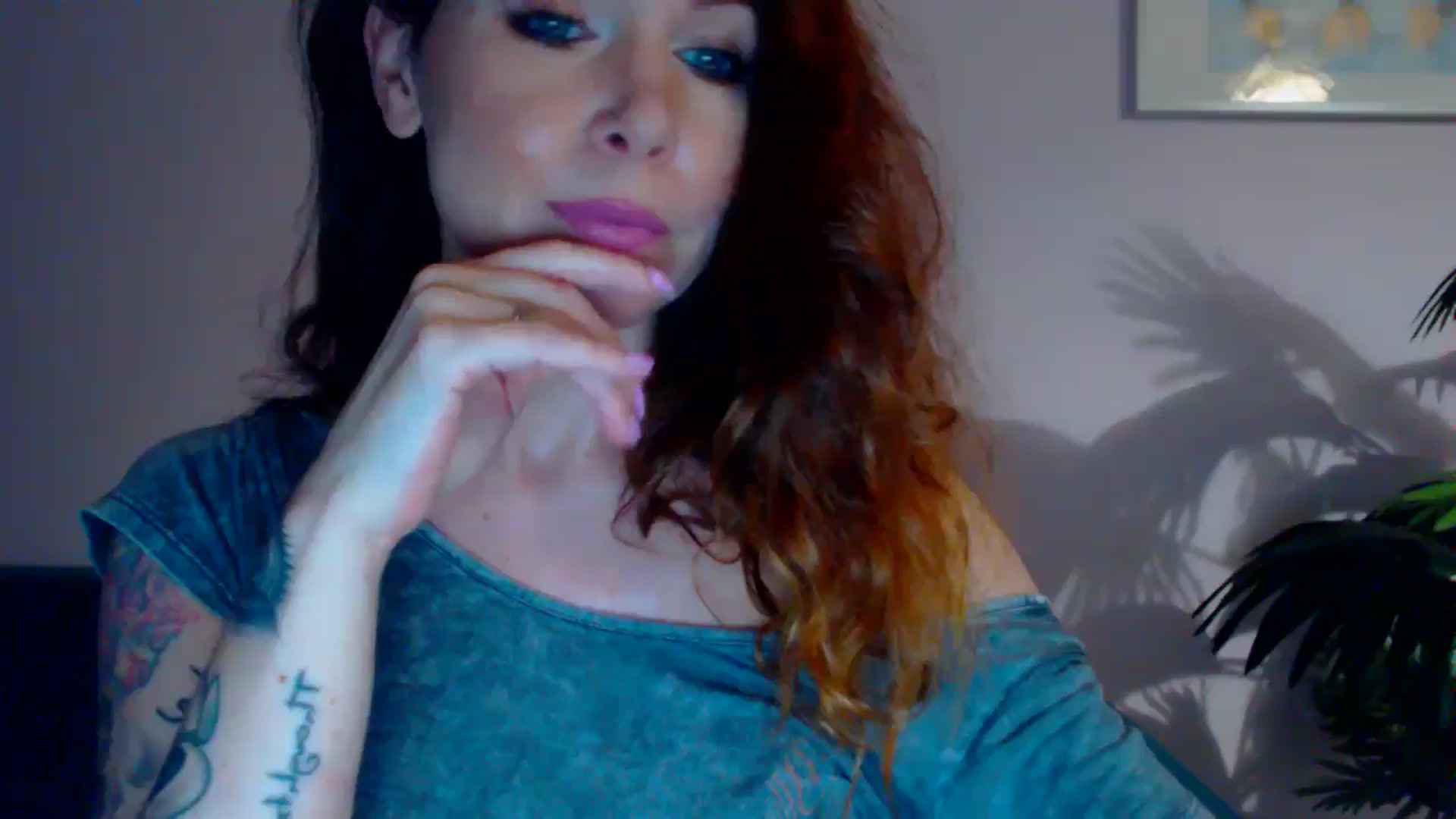 Gallery image thumbnail from Delilah_sweet's myfreecams stream on, 05/28/2024, 15:38 image 9 of 20