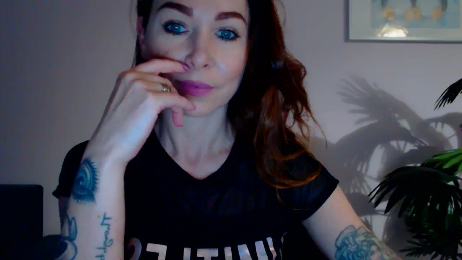 Gallery image thumbnail from Delilah_sweet's myfreecams stream on, 05/29/2024, 15:36 image 3 of 20