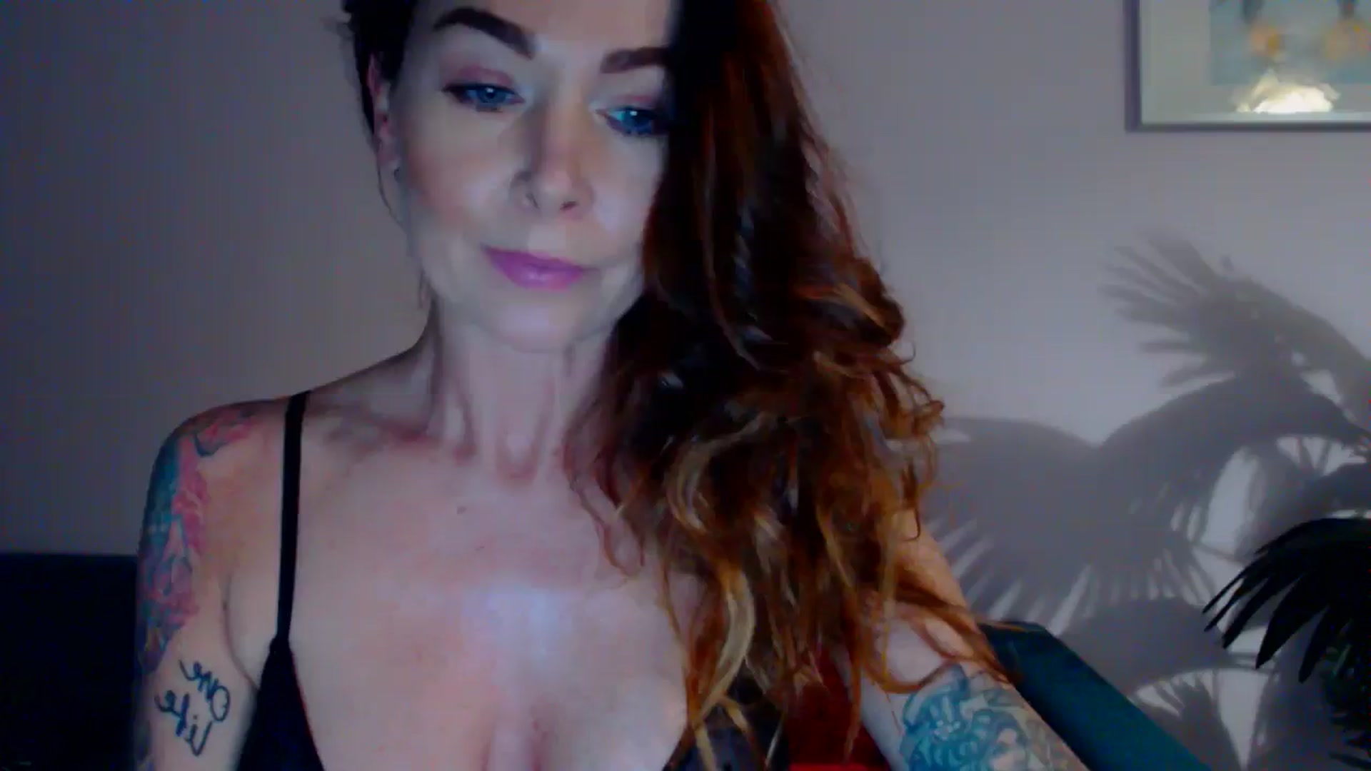Gallery image thumbnail from Delilah_sweet's myfreecams stream on, 06/03/2024, 14:47 image 17 of 20