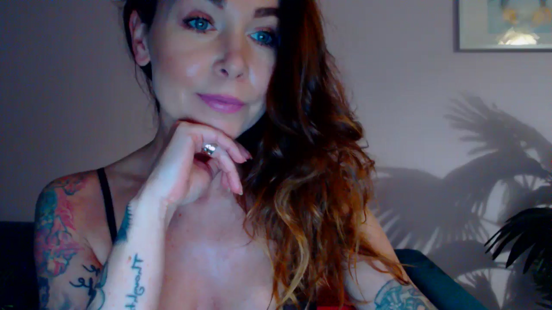 Gallery image thumbnail from Delilah_sweet's myfreecams stream on, 06/03/2024, 14:47 image 18 of 20