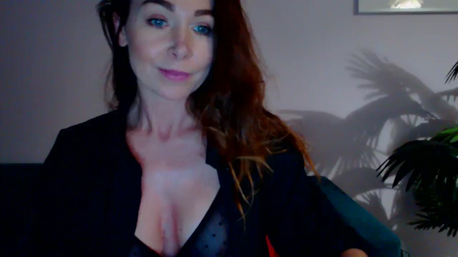 Gallery image thumbnail from Delilah_sweet's myfreecams stream on, 06/03/2024, 16:45 image 6 of 20