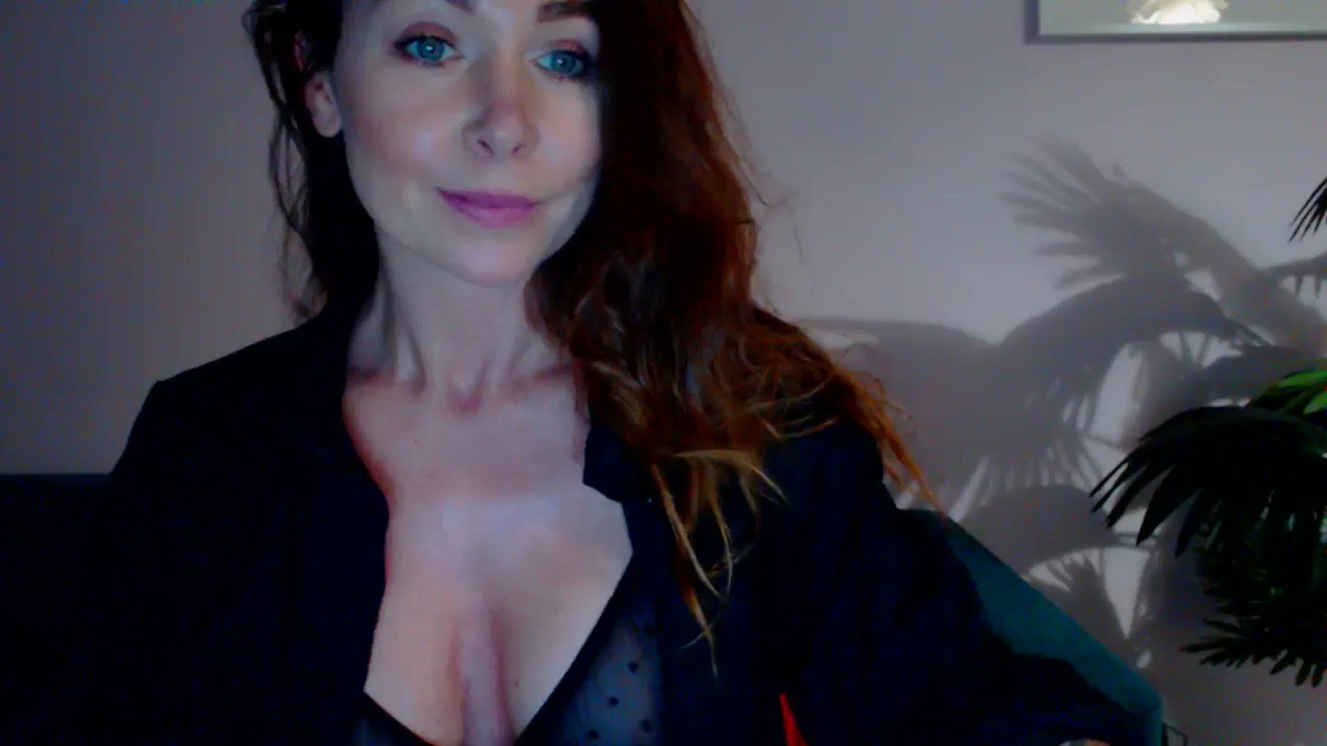 Gallery image thumbnail from Delilah_sweet's myfreecams stream on, 06/03/2024, 16:45 image 5 of 20