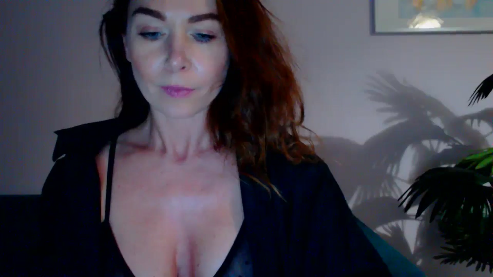 Gallery image thumbnail from Delilah_sweet's myfreecams stream on, 06/03/2024, 17:28 image 10 of 20