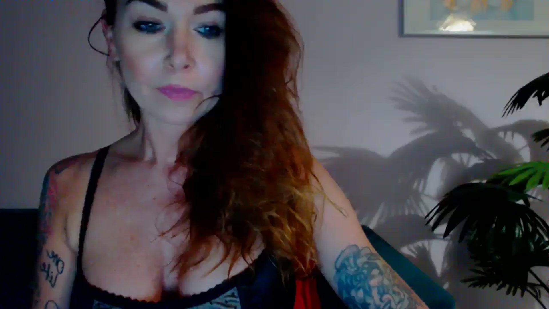 Gallery image thumbnail from Delilah_sweet's myfreecams stream on, 06/04/2024, 16:42 image 16 of 20