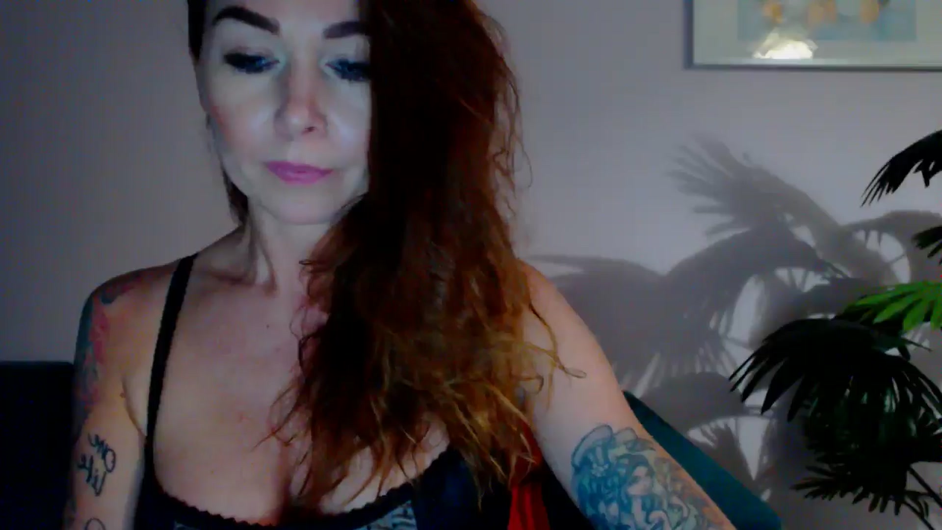 Gallery image thumbnail from Delilah_sweet's myfreecams stream on, 06/04/2024, 16:42 image 12 of 20