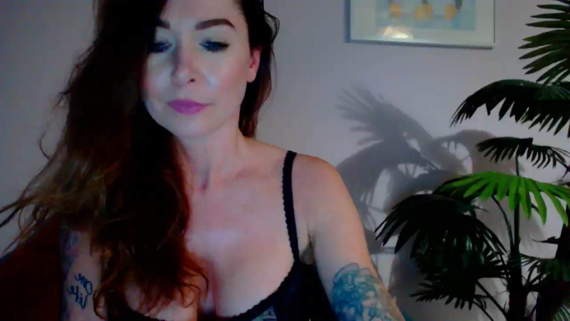 Gallery image thumbnail from Delilah_sweet's myfreecams stream on, 06/04/2024, 17:22 image 13 of 20