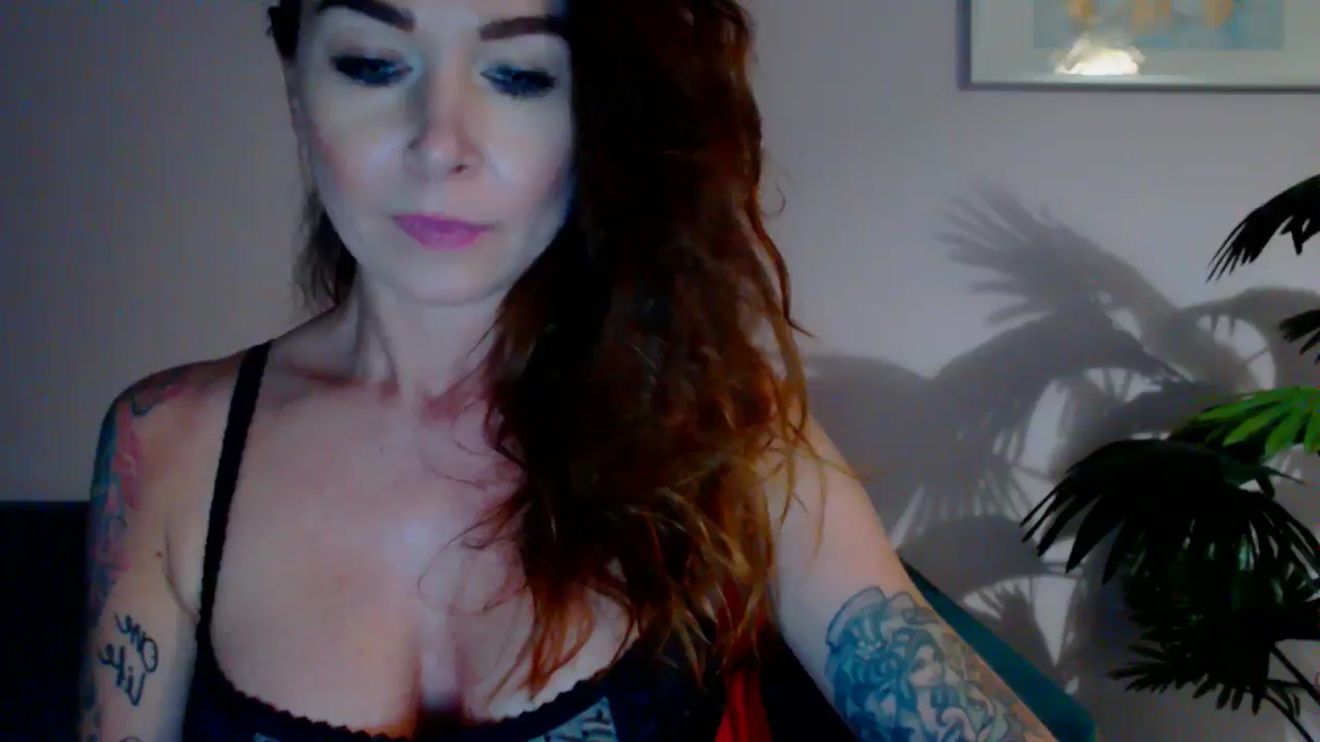 Gallery image thumbnail from Delilah_sweet's myfreecams stream on, 06/04/2024, 17:22 image 3 of 20