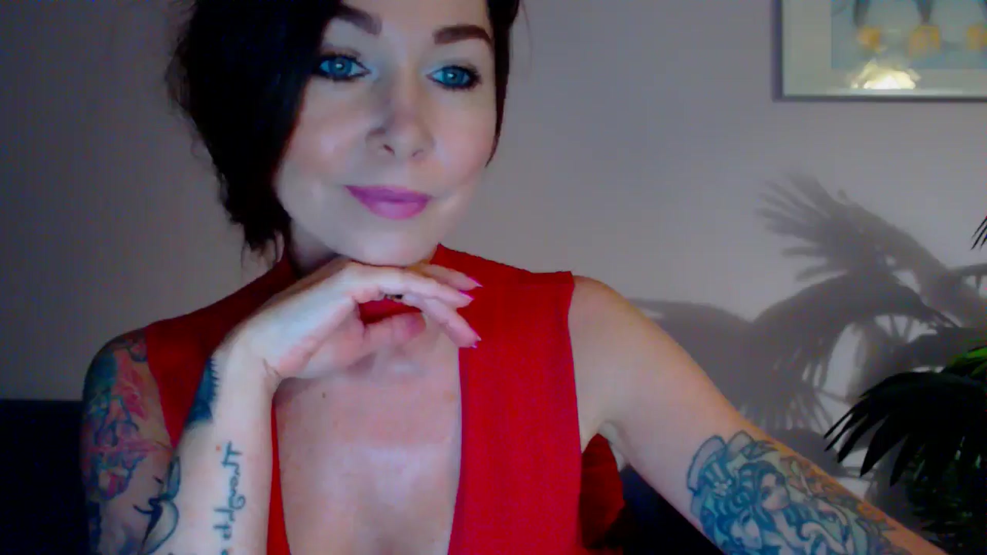 Gallery image thumbnail from Delilah_sweet's myfreecams stream on, 06/05/2024, 16:08 image 9 of 20