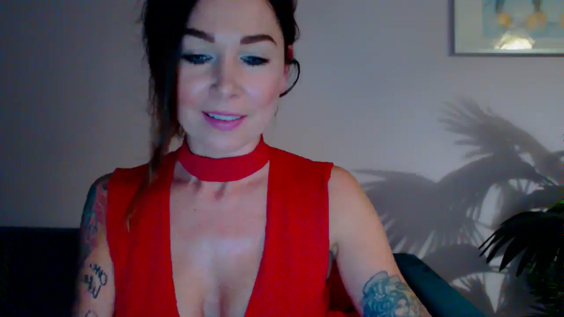 Gallery image thumbnail from Delilah_sweet's myfreecams stream on, 06/05/2024, 16:39 image 10 of 20