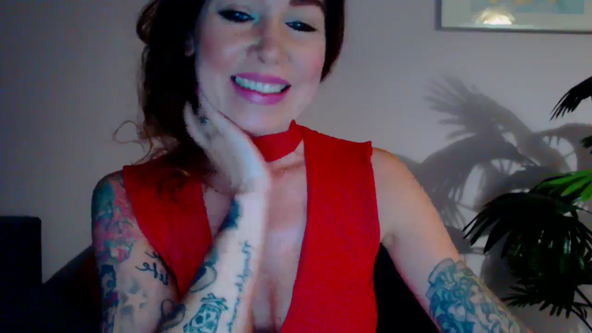 Gallery image thumbnail from Delilah_sweet's myfreecams stream on, 06/05/2024, 17:24 image 10 of 20