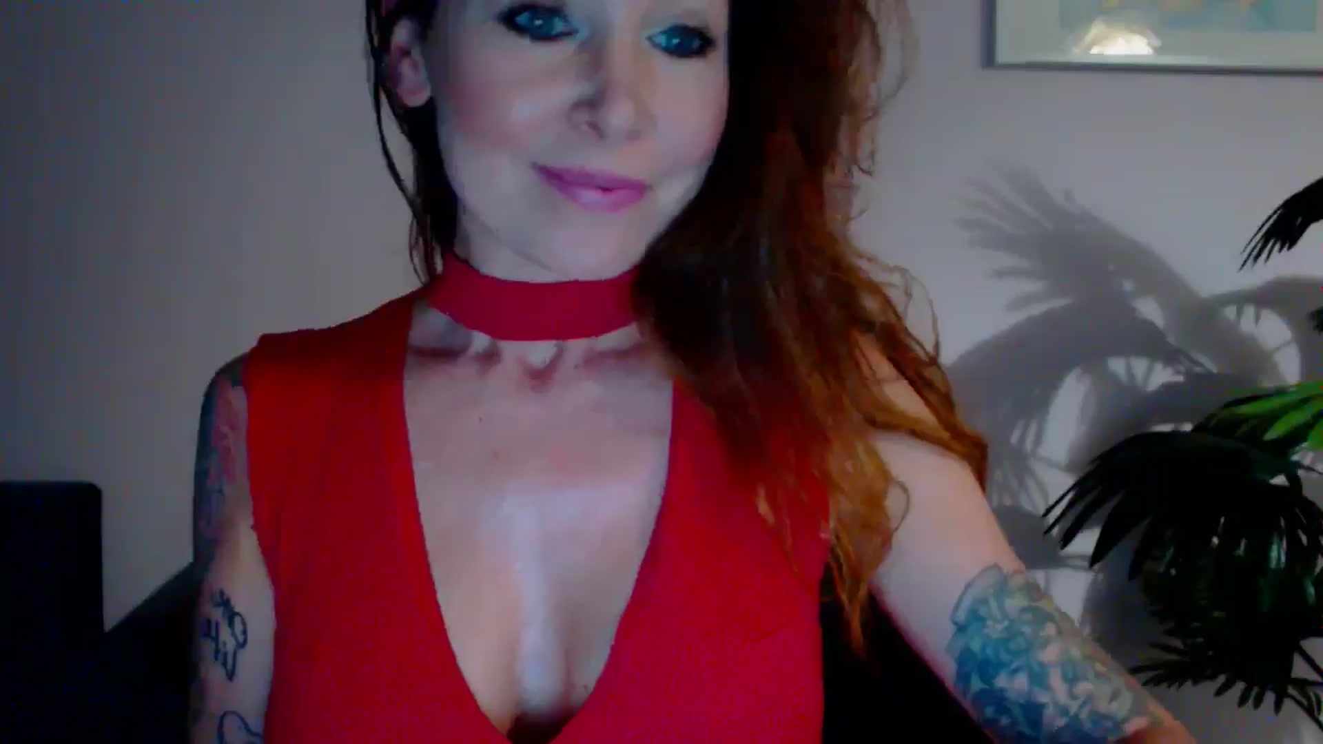 Gallery image thumbnail from Delilah_sweet's myfreecams stream on, 06/05/2024, 17:24 image 15 of 20