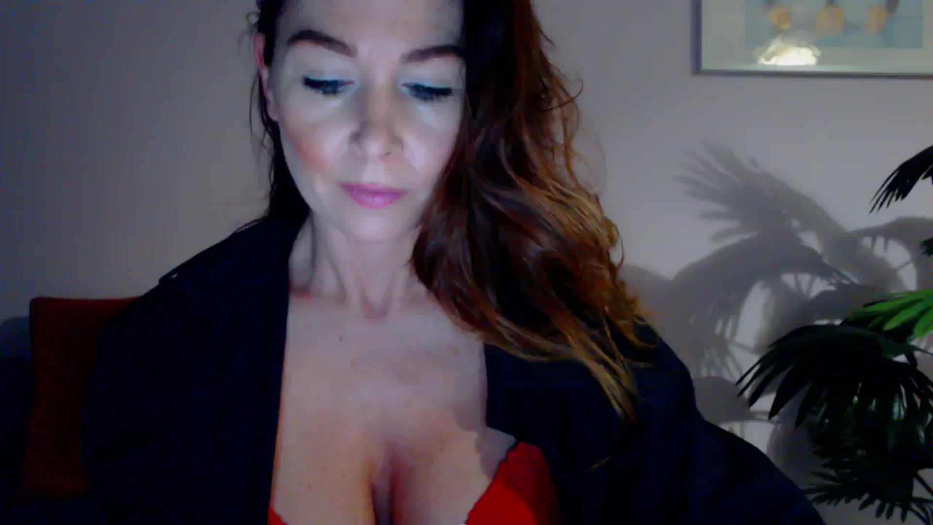 Gallery image thumbnail from Delilah_sweet's myfreecams stream on, 06/06/2024, 13:37 image 9 of 20