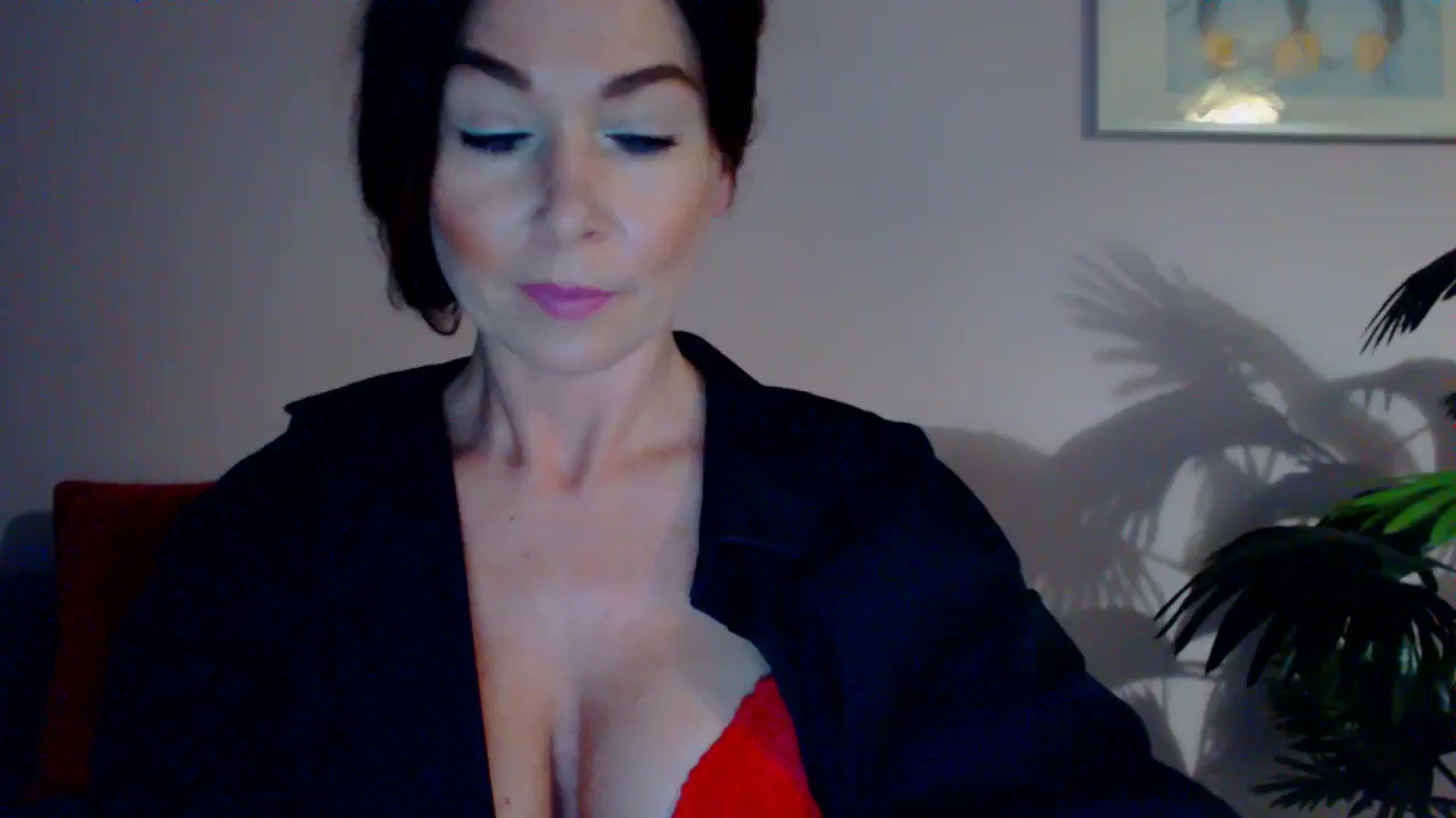 Gallery image thumbnail from Delilah_sweet's myfreecams stream on, 06/06/2024, 13:37 image 14 of 20