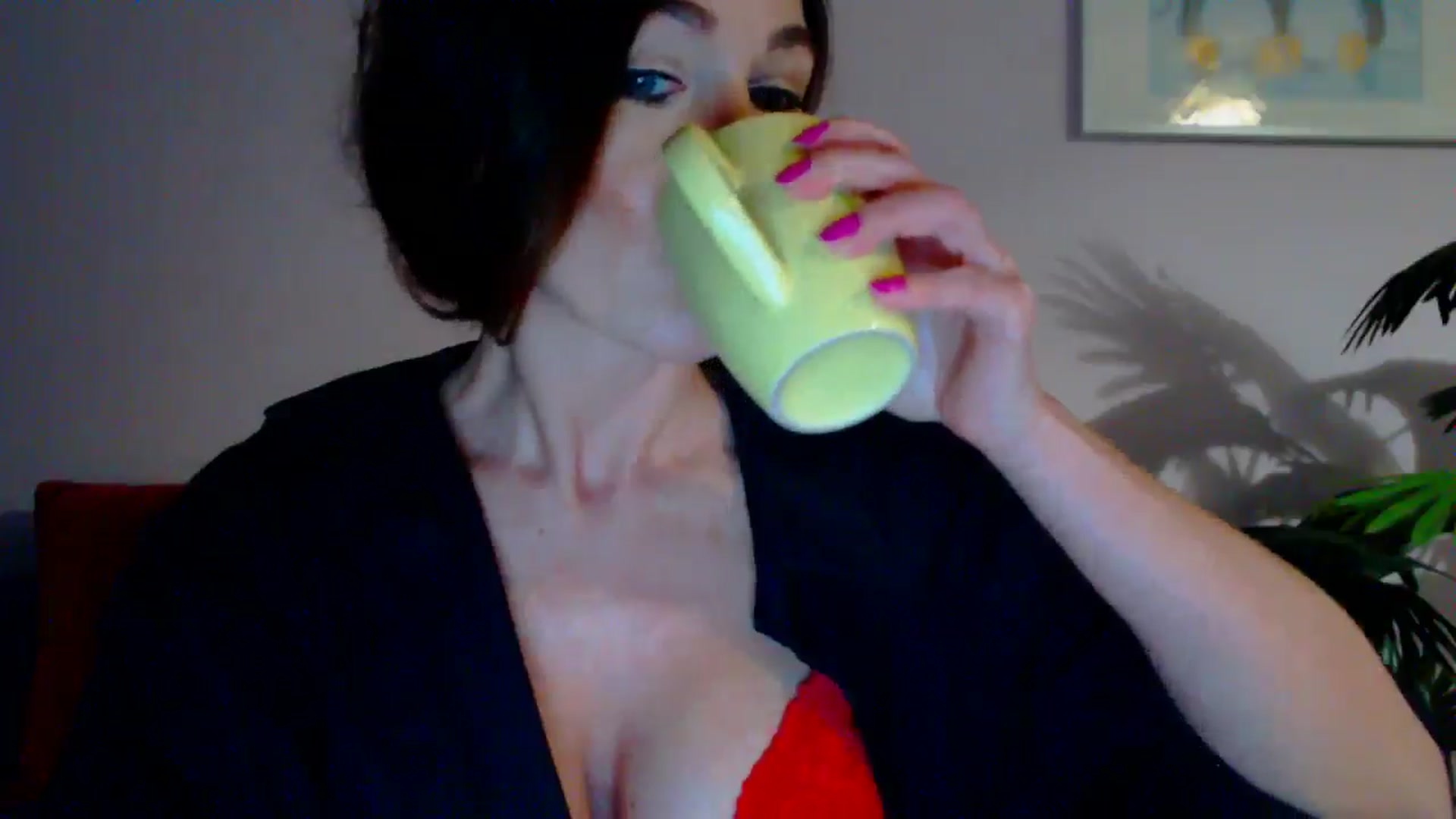 Gallery image thumbnail from Delilah_sweet's myfreecams stream on, 06/06/2024, 13:37 image 17 of 20