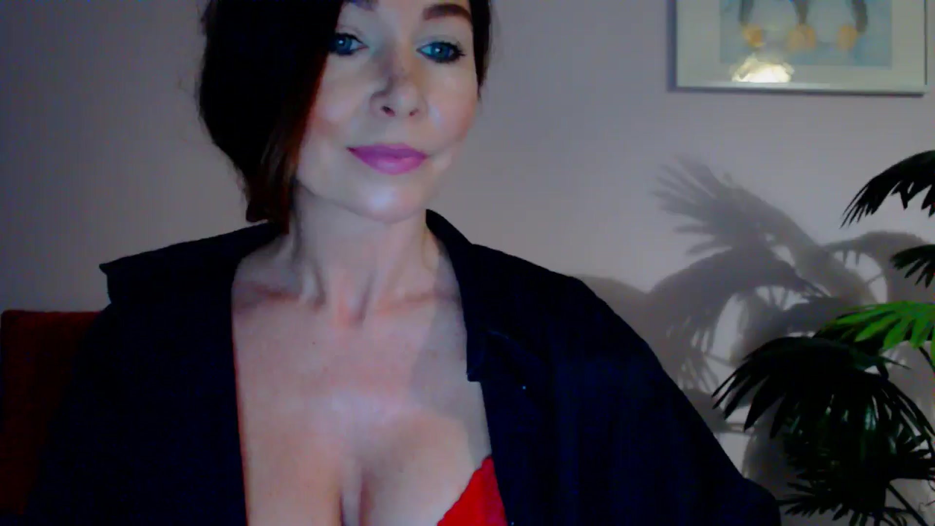 Gallery image thumbnail from Delilah_sweet's myfreecams stream on, 06/06/2024, 13:58 image 12 of 20