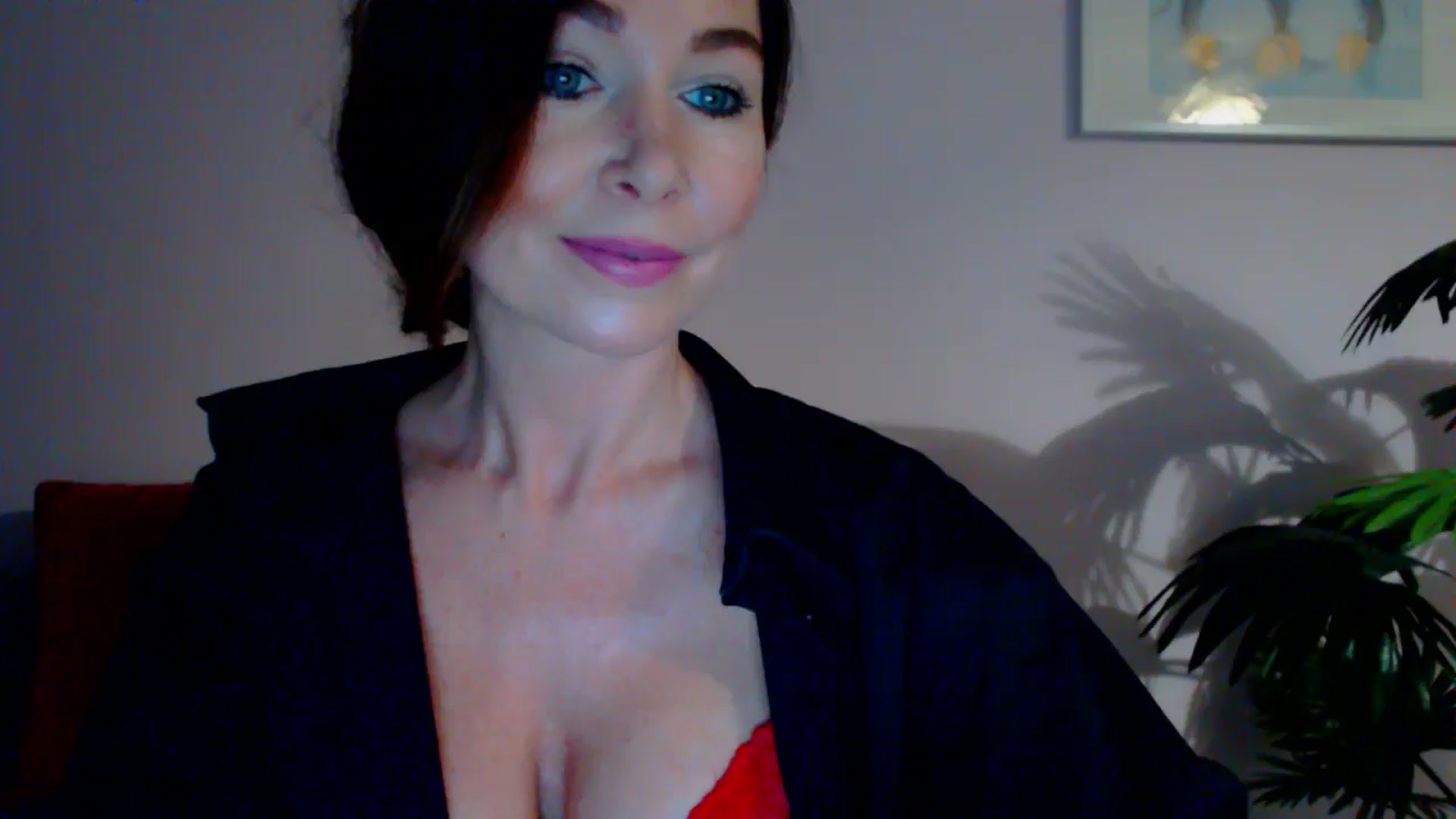 Gallery image thumbnail from Delilah_sweet's myfreecams stream on, 06/06/2024, 13:58 image 8 of 20