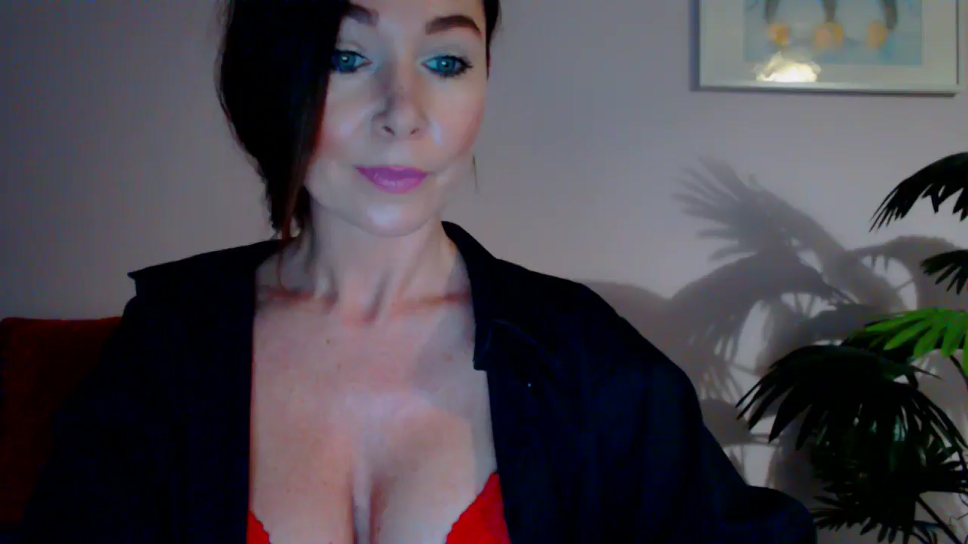 Gallery image thumbnail from Delilah_sweet's myfreecams stream on, 06/06/2024, 14:13 image 13 of 20