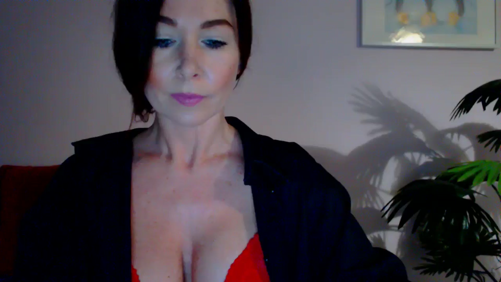 Gallery image thumbnail from Delilah_sweet's myfreecams stream on, 06/06/2024, 14:13 image 6 of 20
