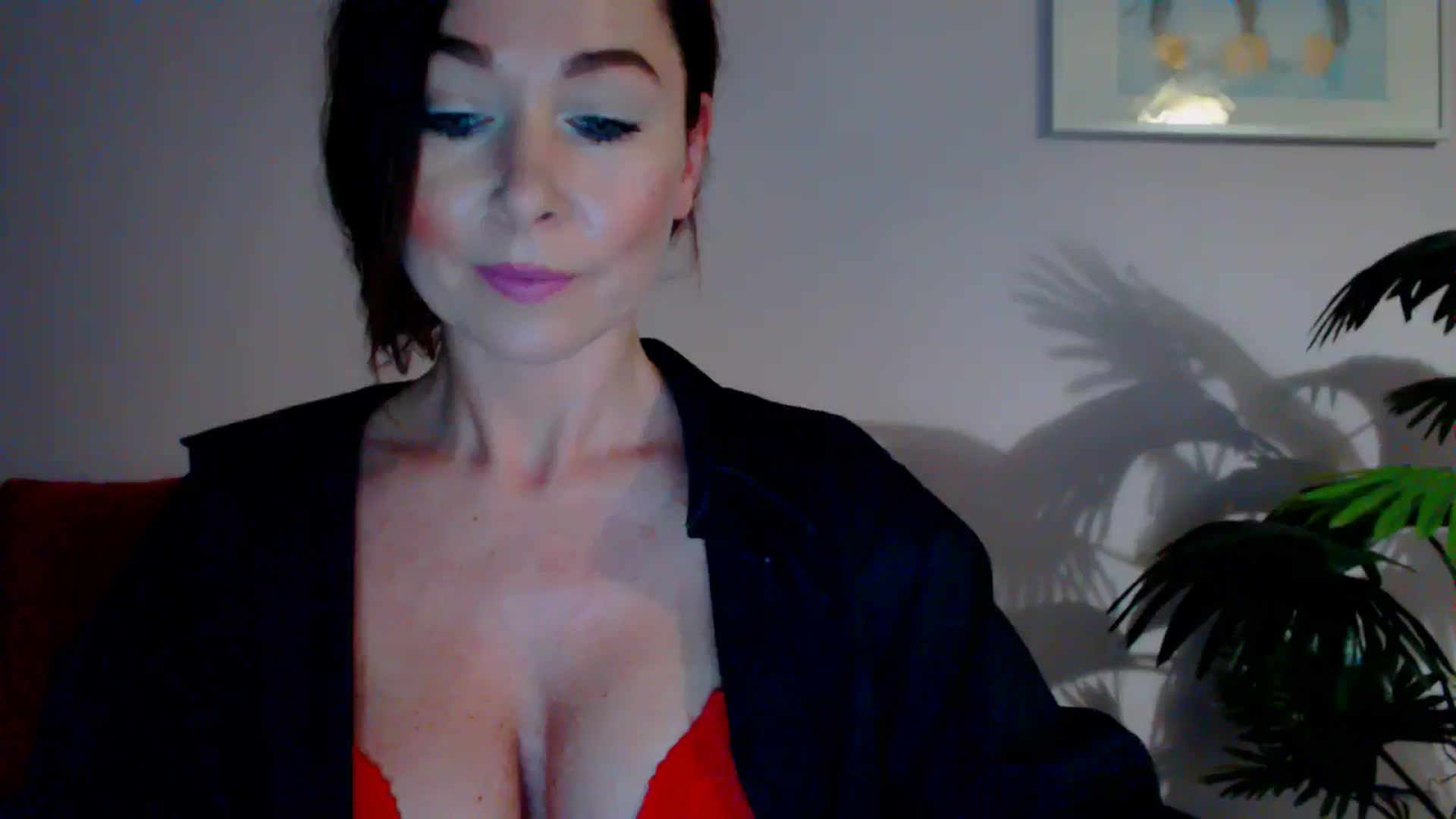 Gallery image thumbnail from Delilah_sweet's myfreecams stream on, 06/06/2024, 14:13 image 16 of 20