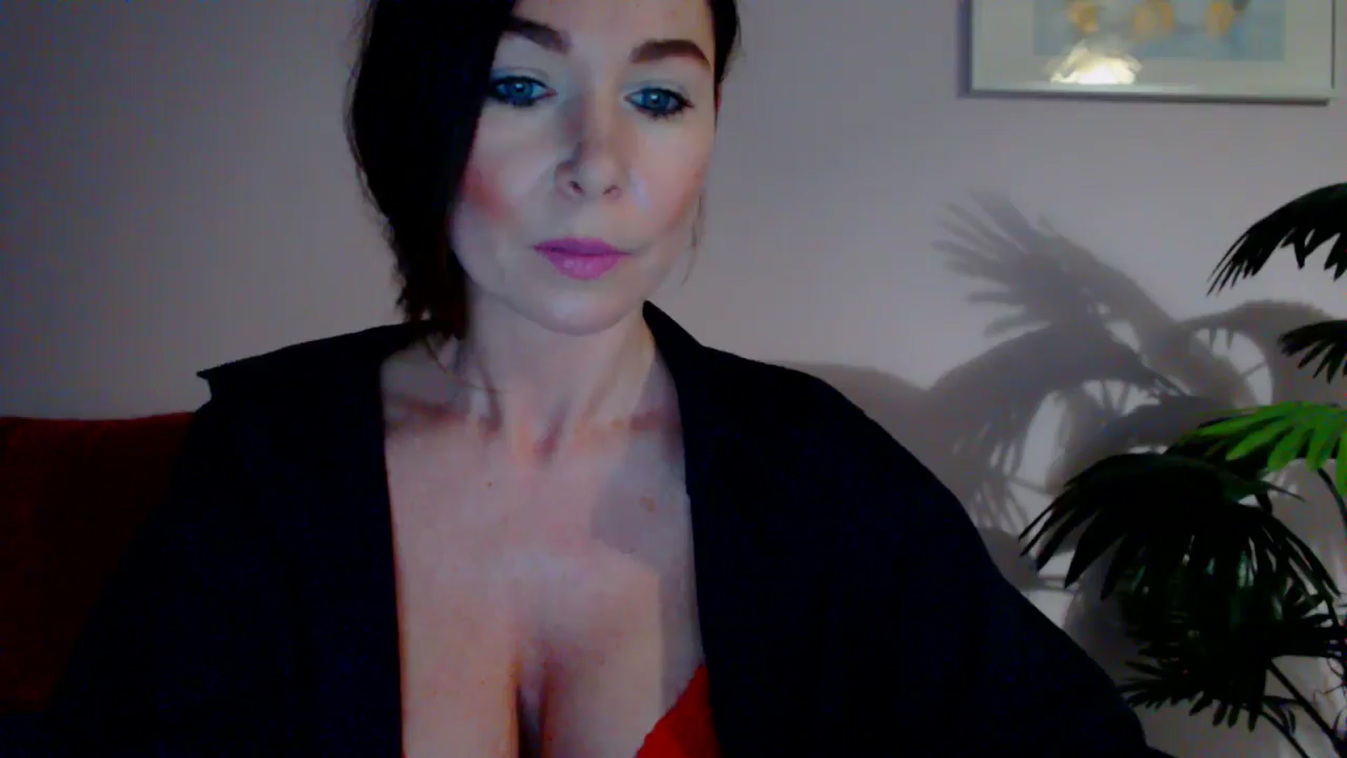 Gallery image thumbnail from Delilah_sweet's myfreecams stream on, 06/06/2024, 14:26 image 6 of 20