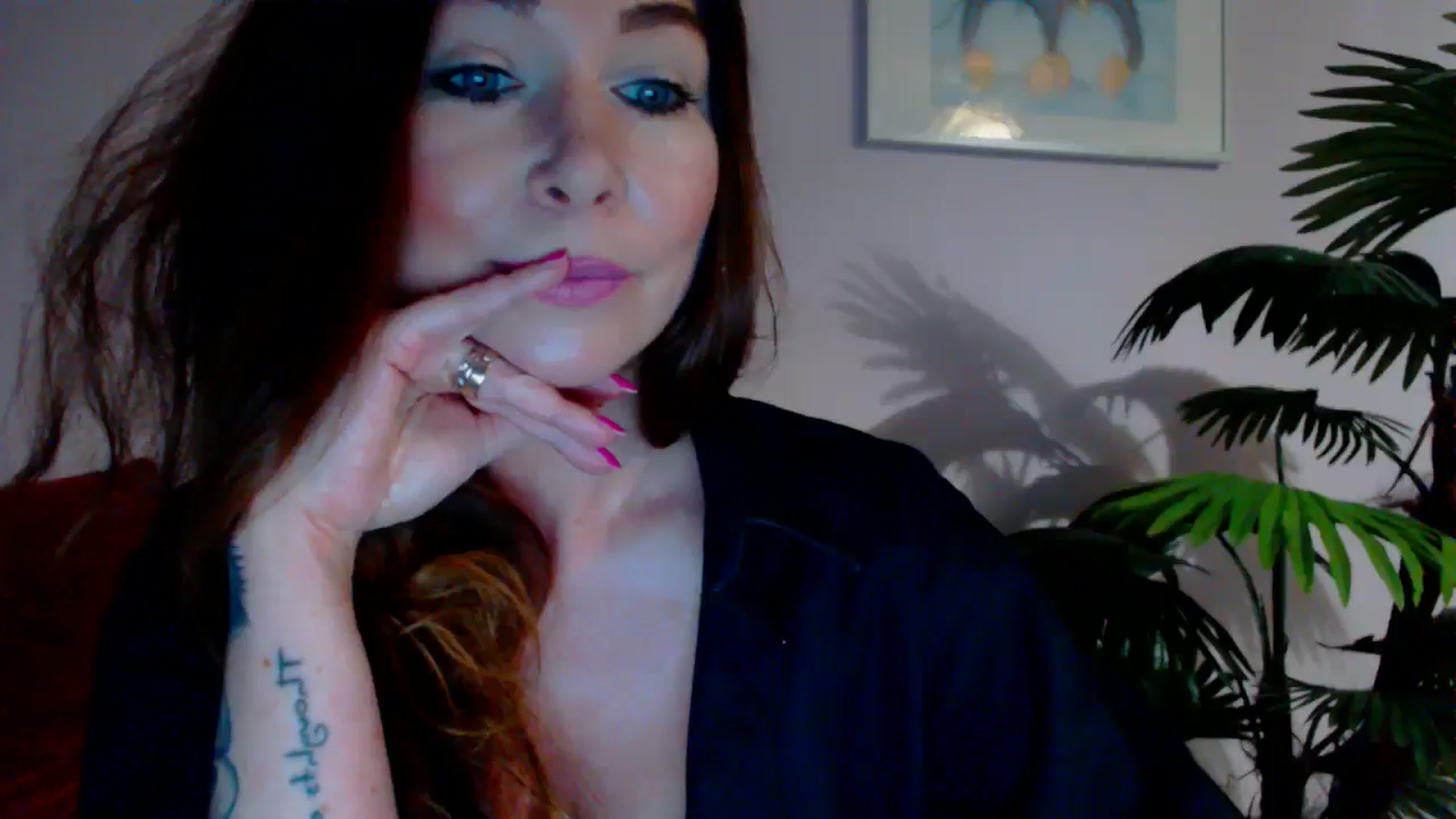 Gallery image thumbnail from Delilah_sweet's myfreecams stream on, 06/06/2024, 14:55 image 8 of 20