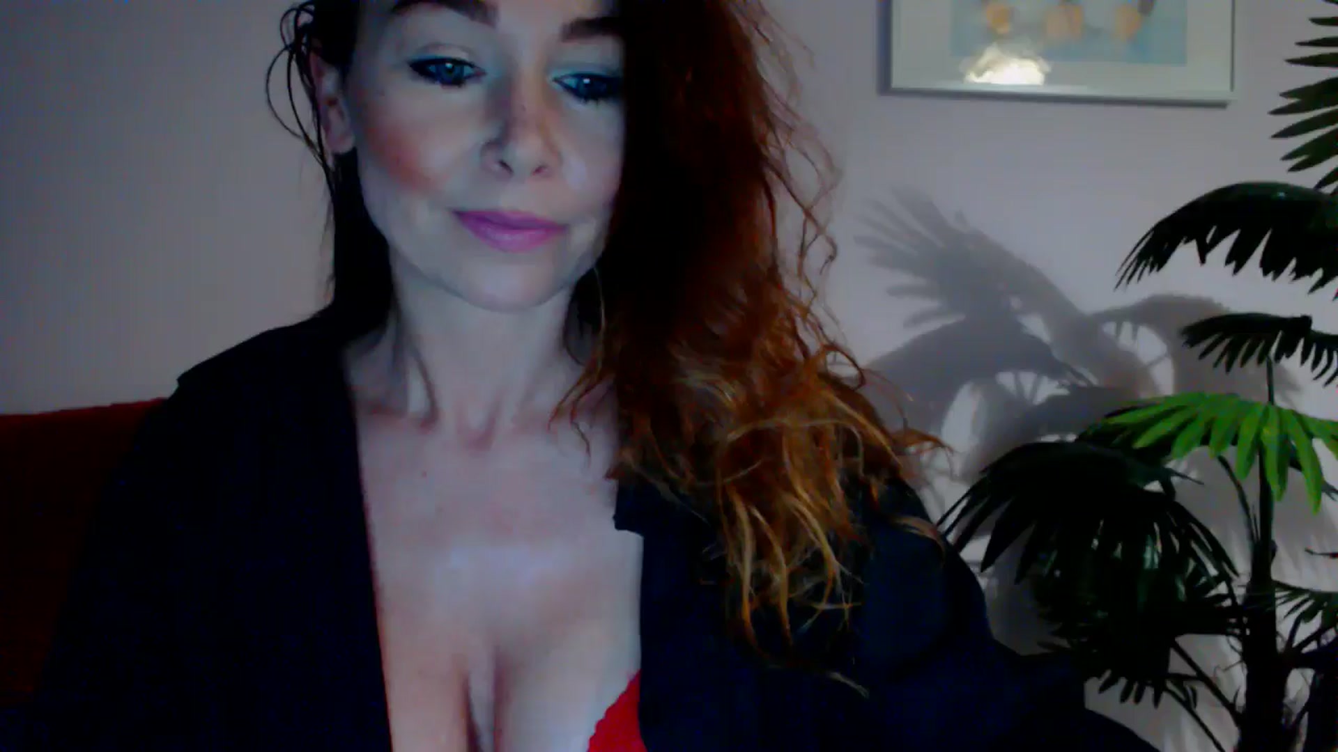 Gallery image thumbnail from Delilah_sweet's myfreecams stream on, 06/06/2024, 15:15 image 6 of 20