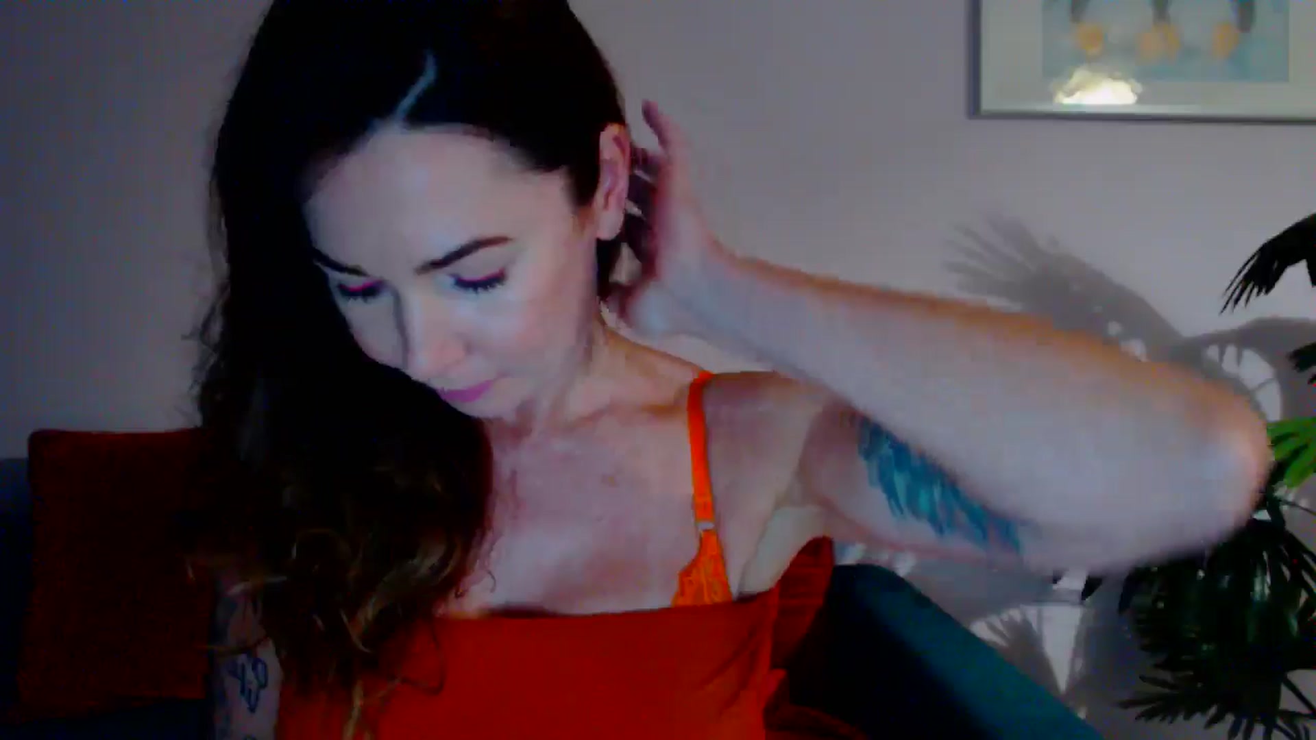 Gallery image thumbnail from Delilah_sweet's myfreecams stream on, 06/17/2024, 16:39 image 10 of 20
