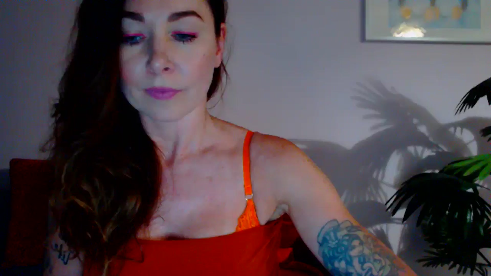 Gallery image thumbnail from Delilah_sweet's myfreecams stream on, 06/17/2024, 16:39 image 5 of 20