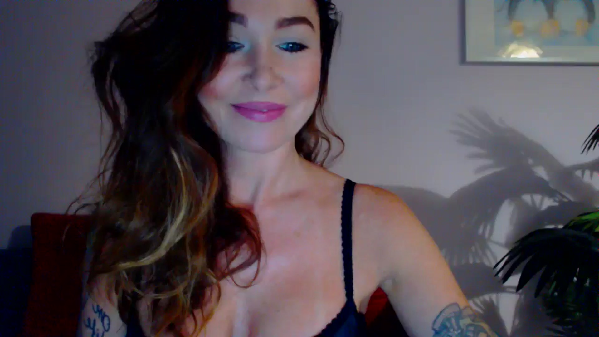 Gallery image thumbnail from Delilah_sweet's myfreecams stream on, 06/24/2024, 15:50 image 17 of 20