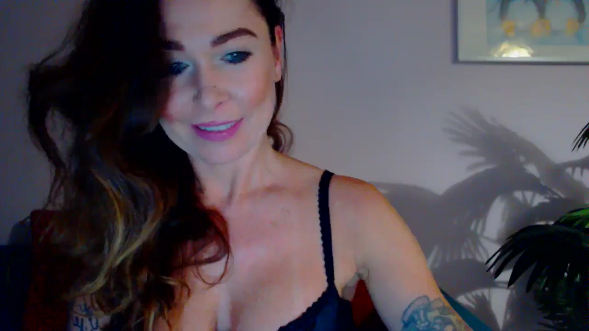 Gallery image thumbnail from Delilah_sweet's myfreecams stream on, 06/24/2024, 15:50 image 14 of 20