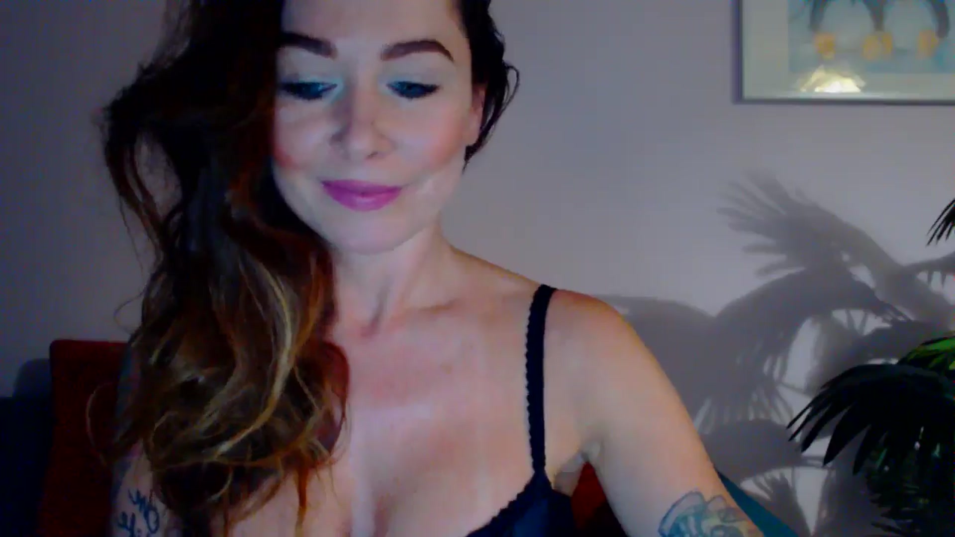 Gallery image thumbnail from Delilah_sweet's myfreecams stream on, 06/24/2024, 15:50 image 12 of 20