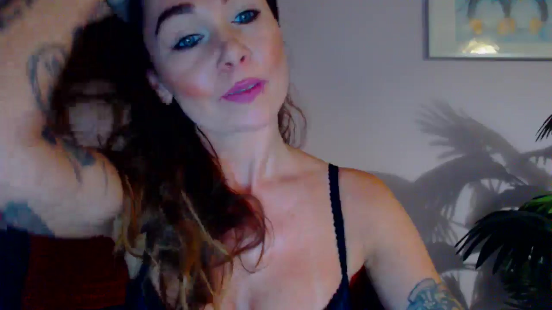Gallery image thumbnail from Delilah_sweet's myfreecams stream on, 06/24/2024, 15:50 image 16 of 20