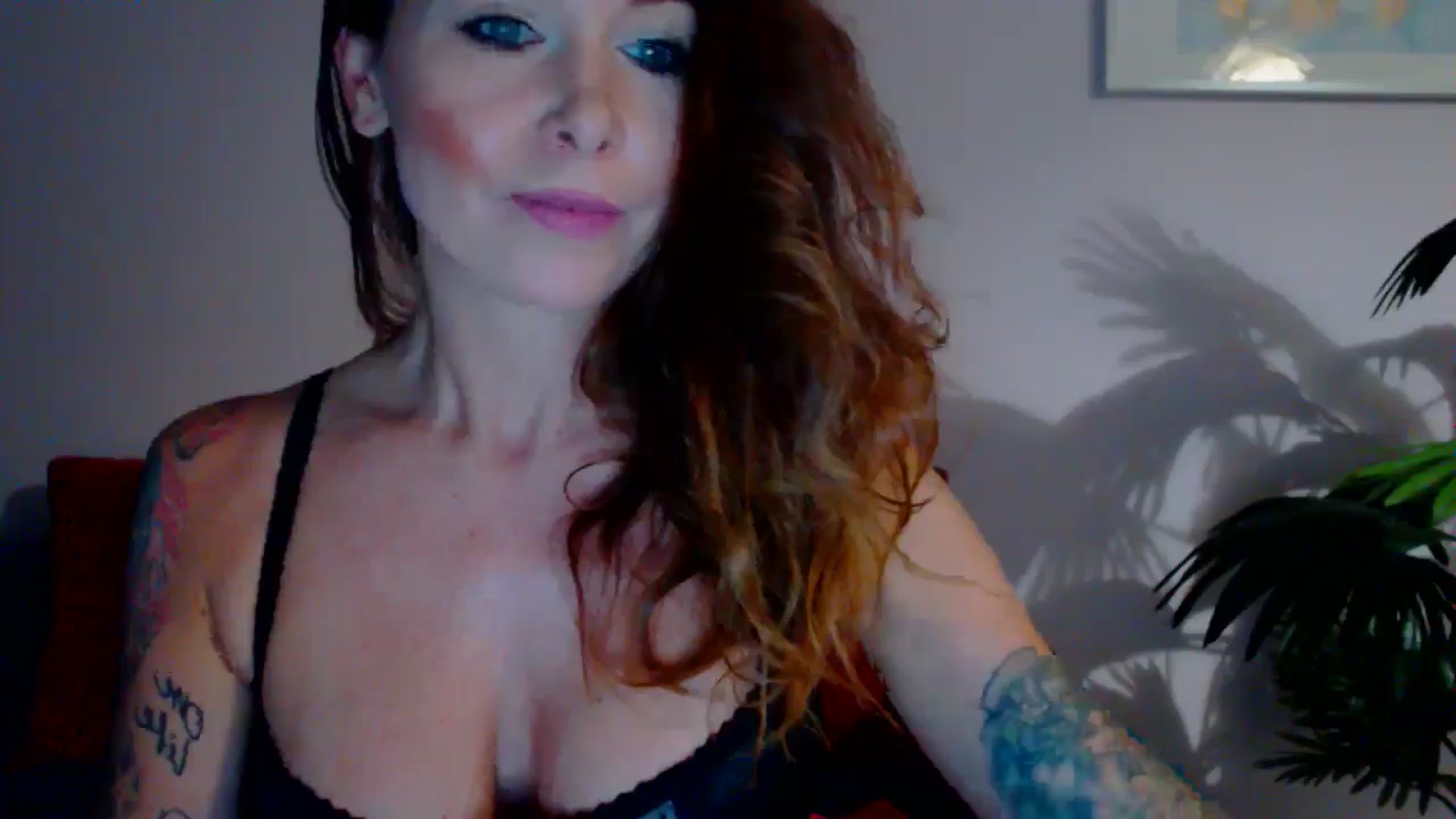 Gallery image thumbnail from Delilah_sweet's myfreecams stream on, 06/24/2024, 16:21 image 8 of 20