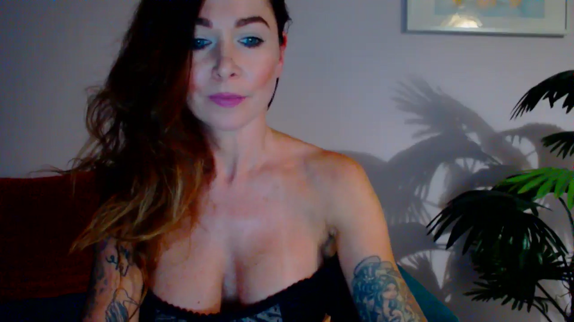 Gallery image thumbnail from Delilah_sweet's myfreecams stream on, 06/24/2024, 16:30 image 14 of 20