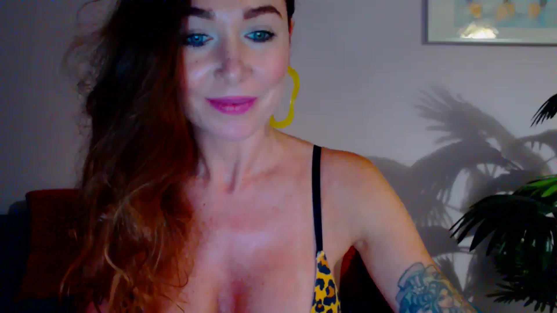 Gallery image thumbnail from Delilah_sweet's myfreecams stream on, 06/26/2024, 19:06 image 11 of 20