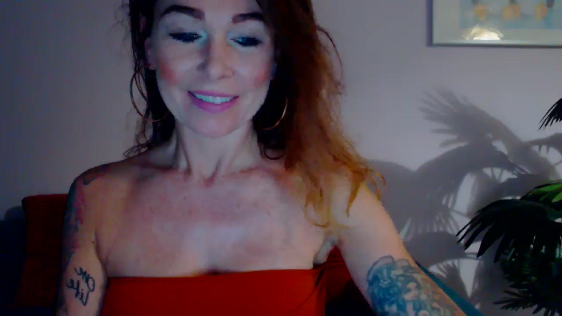 Gallery image thumbnail from Delilah_sweet's myfreecams stream on, 06/27/2024, 13:27 image 13 of 20