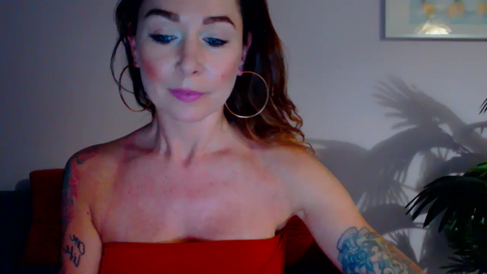 Gallery image thumbnail from Delilah_sweet's myfreecams stream on, 06/27/2024, 13:27 image 1 of 20
