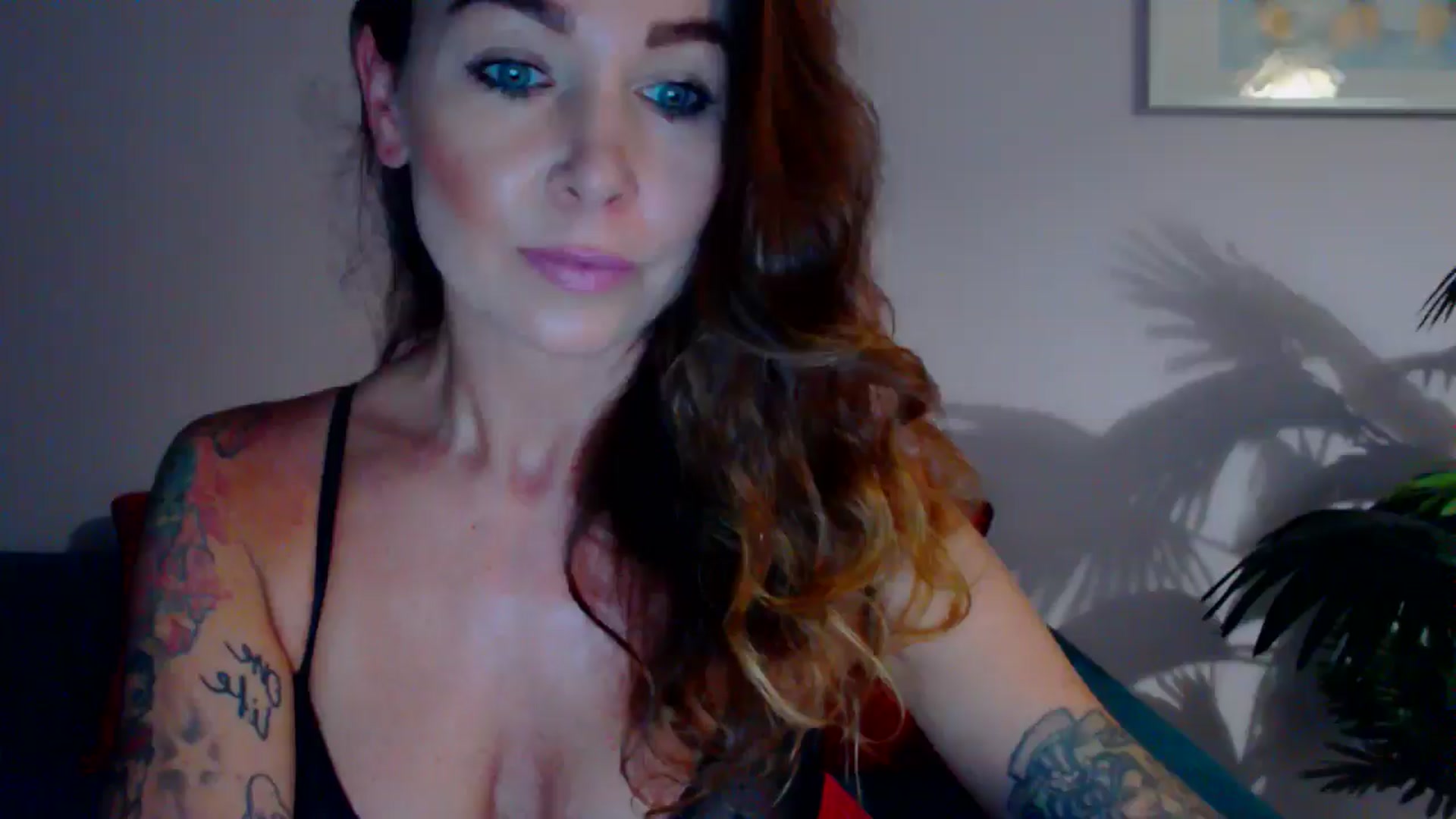 Gallery image thumbnail from Delilah_sweet's myfreecams stream on, 07/01/2024, 16:05 image 6 of 20