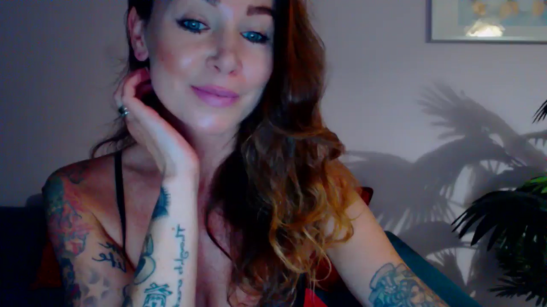 Gallery image thumbnail from Delilah_sweet's myfreecams stream on, 07/01/2024, 16:05 image 9 of 20